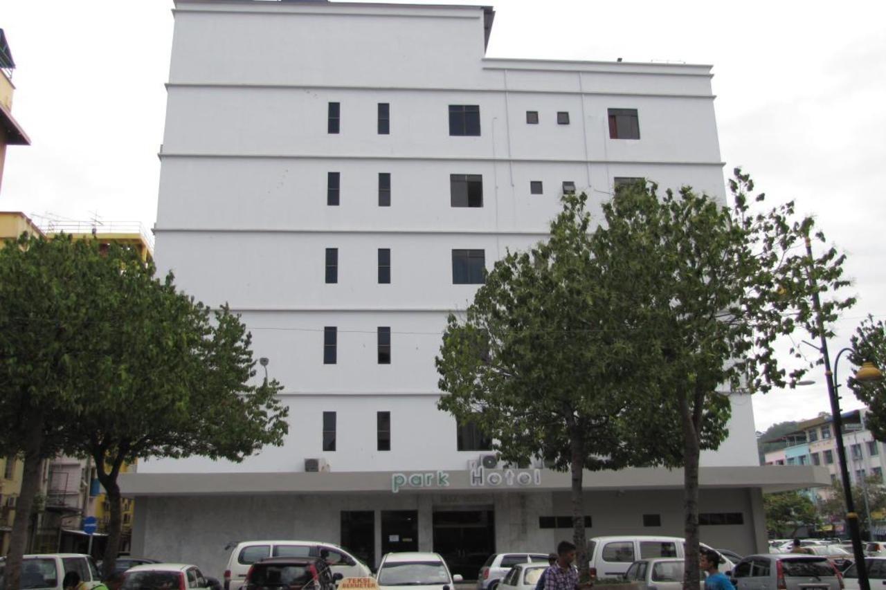 Park Hotel Kota Kinabalu Exterior foto