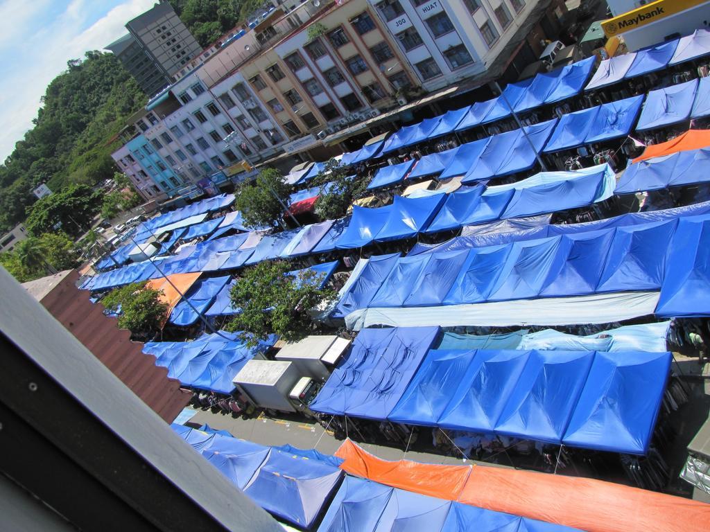 Park Hotel Kota Kinabalu Exterior foto