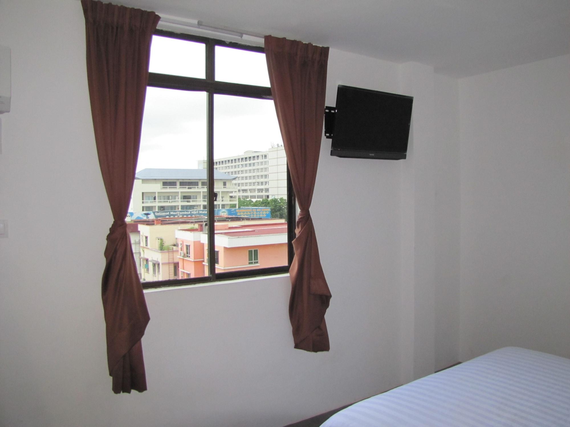 Park Hotel Kota Kinabalu Exterior foto